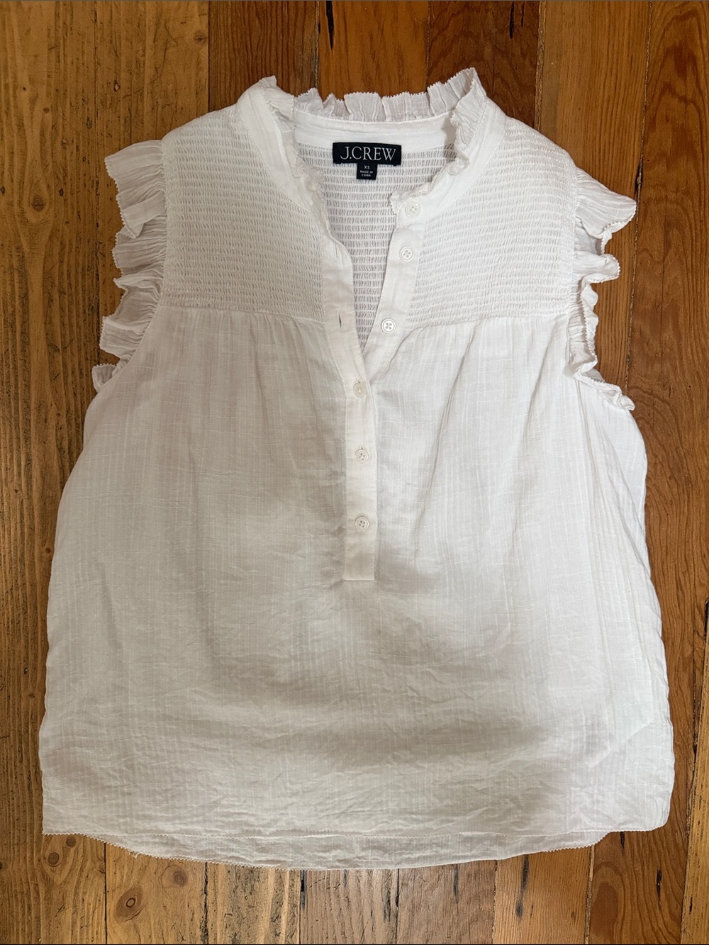 J. Crew White Cotton Ruffle Trim Sleeveless Smocked Button-Up Blouse XS EUC